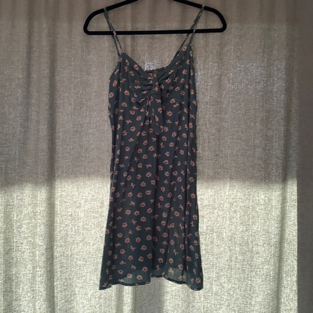 Billabong Flower Front knot mini dress